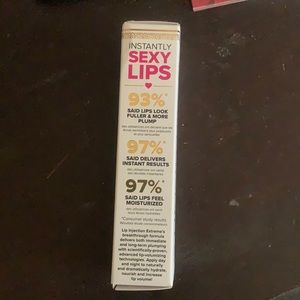 BRAND NEW LIP INJECTION TOP SELLER
